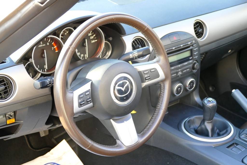 Mazda MX-5 Roadster 1.8 126 NCFL 8