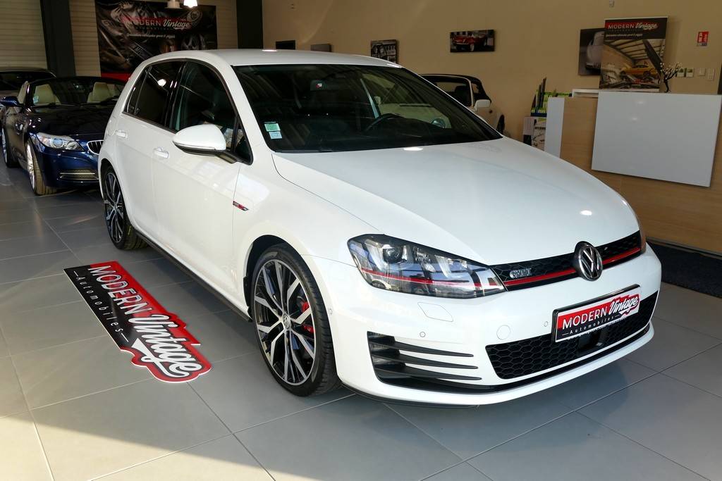 Volkswagen Golf VII GTI Performance 230cv DSG 16