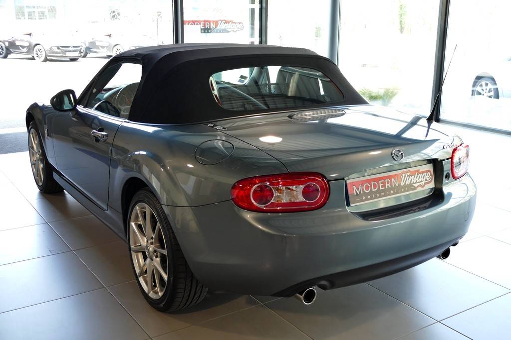 Mazda MX-5 Roadster 1.8 126 Kaminari 11