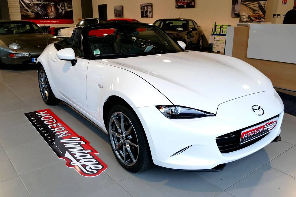 Mazda MX-5 ND Roadster 2.0 160 Selection 11