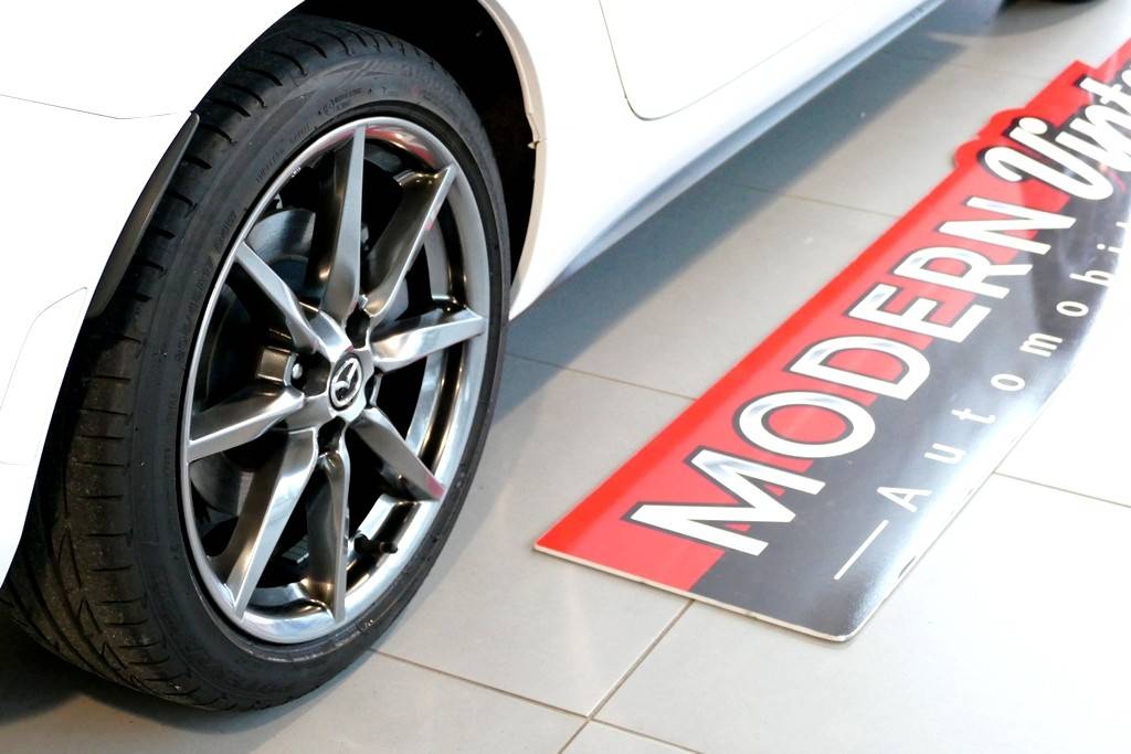Mazda MX-5 ND Roadster 2.0 160 Selection 12