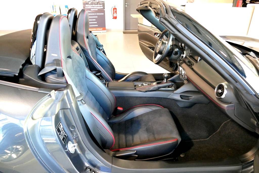 Mazda MX-5 2.0 160 Roadster Selection Recaro 17