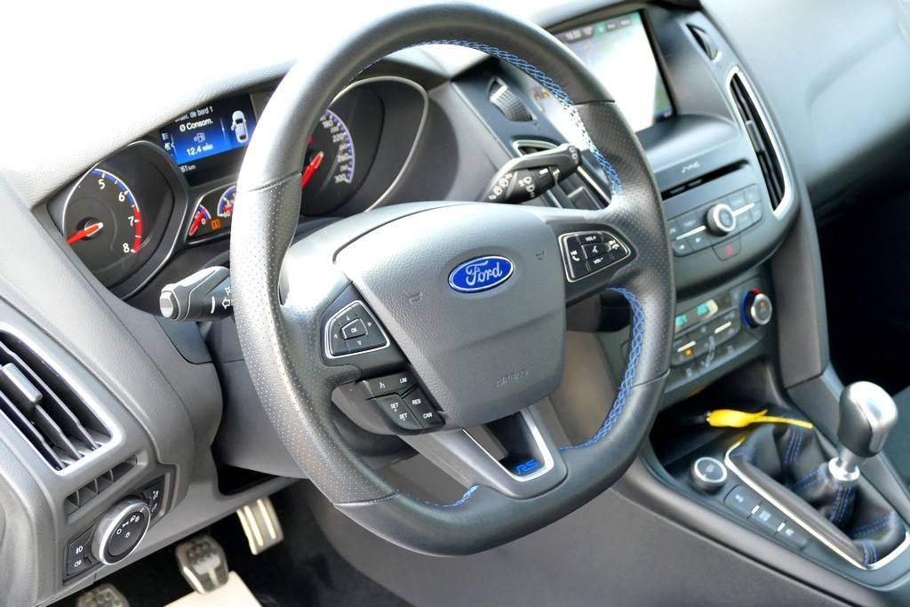 Ford Focus RS 2.3 Ecoboost 350cv 10