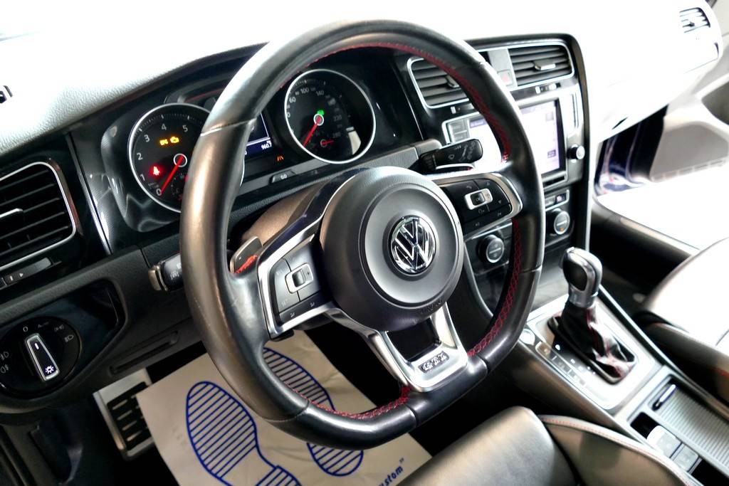 Volkswagen Golf VII GTI Performance 230cv DSG 7