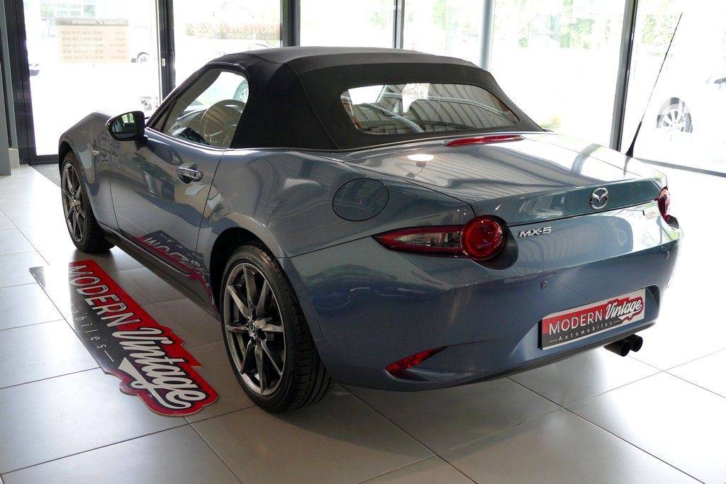 Mazda MX-5 ND Roadster 2.0 160 Selection 12