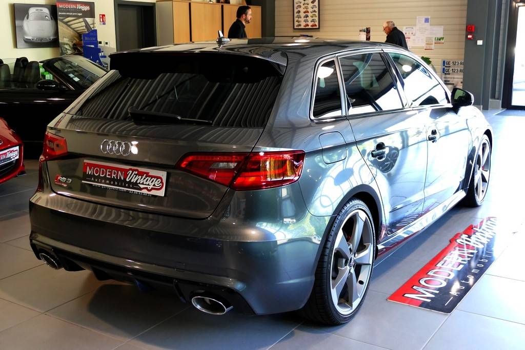 Audi RS3 Sportback 2.5 TFSI 367cv Quattro S-Tronic 25