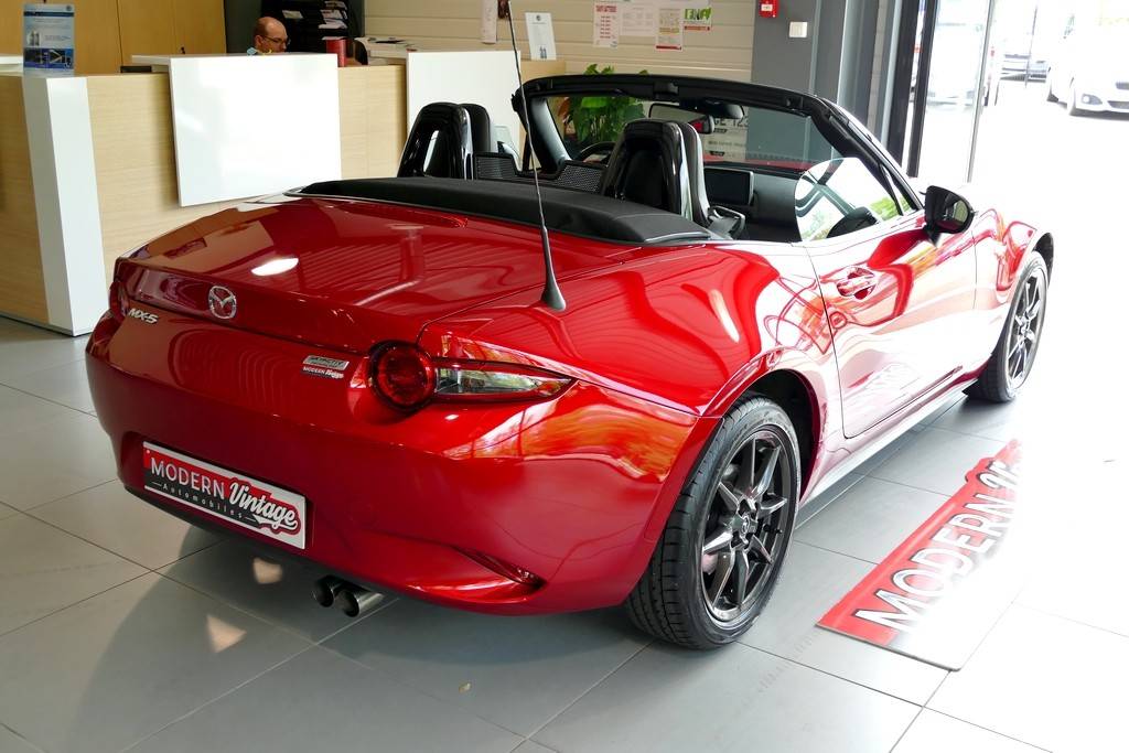 Mazda MX-5 ND Roadster 1.5 131 15