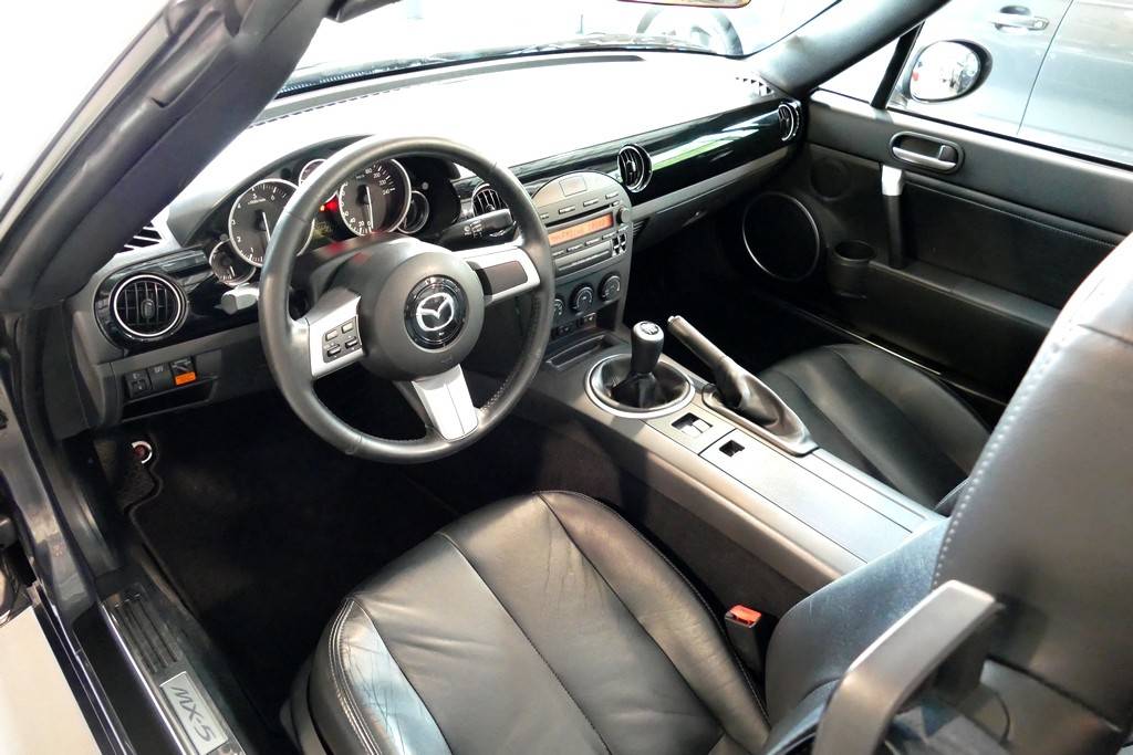 Mazda MX-5 2.0 160 NC Roadster 15