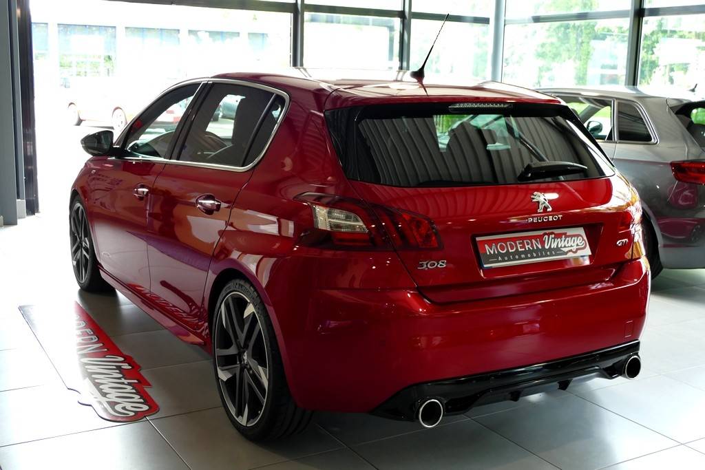 Peugeot 308 GTI 1.6 THP 270cv 14