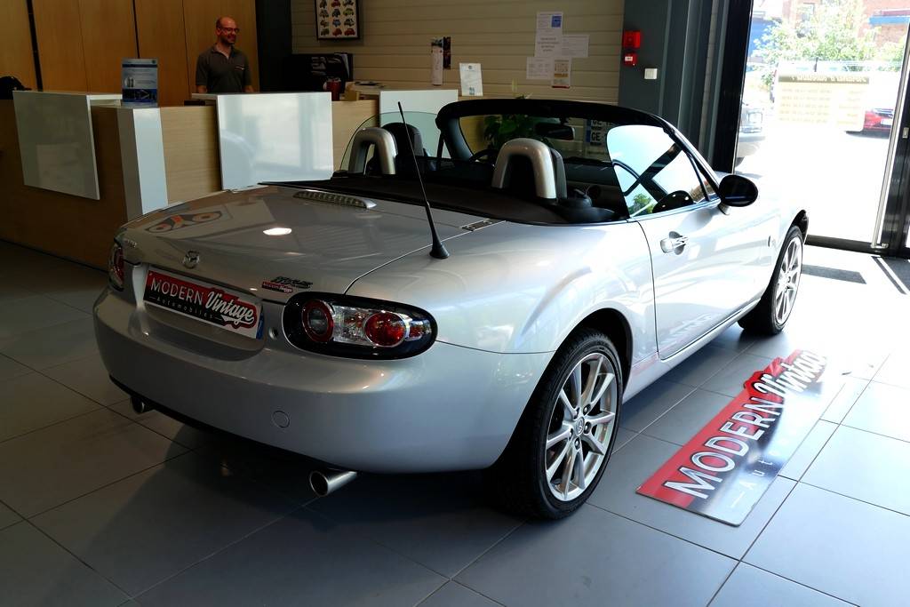 Mazda MX-5 2.0 160cv Roadster Niseko 8