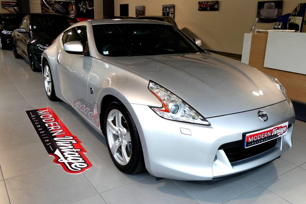 Nissan 370 Z Coupe 3.7 V6 328cv 15