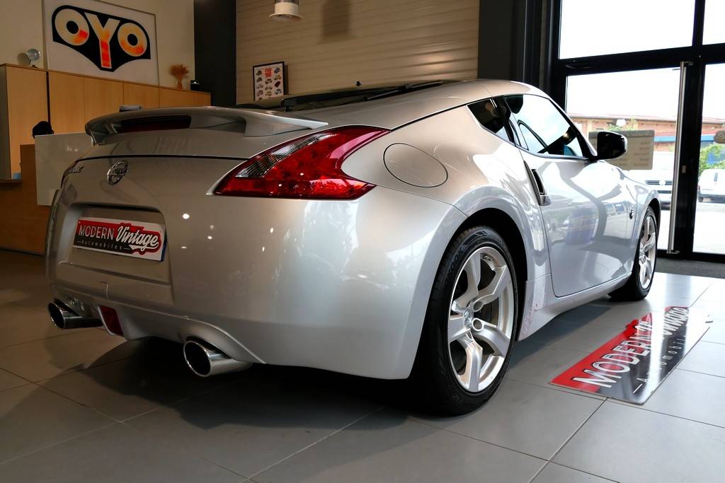 Nissan 370 Z Coupe 3.7 V6 328cv 17