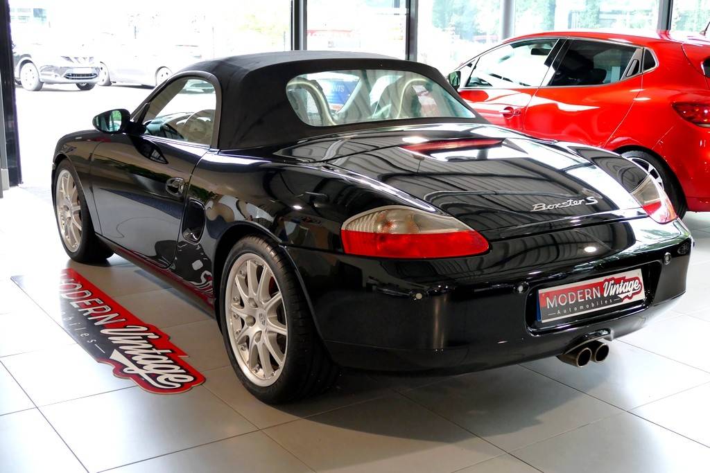 Porsche Boxster 986 3.2 S 252cv Exclusif 14