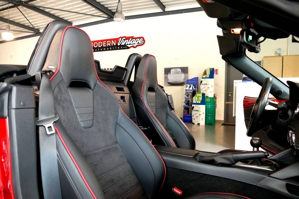 Mazda MX-5 2.0 160 Roadster Selection Recaro 4