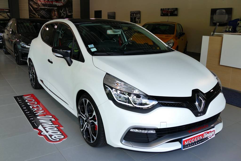 Renault Clio 4 RS Trophy EDC 220 N°512 16