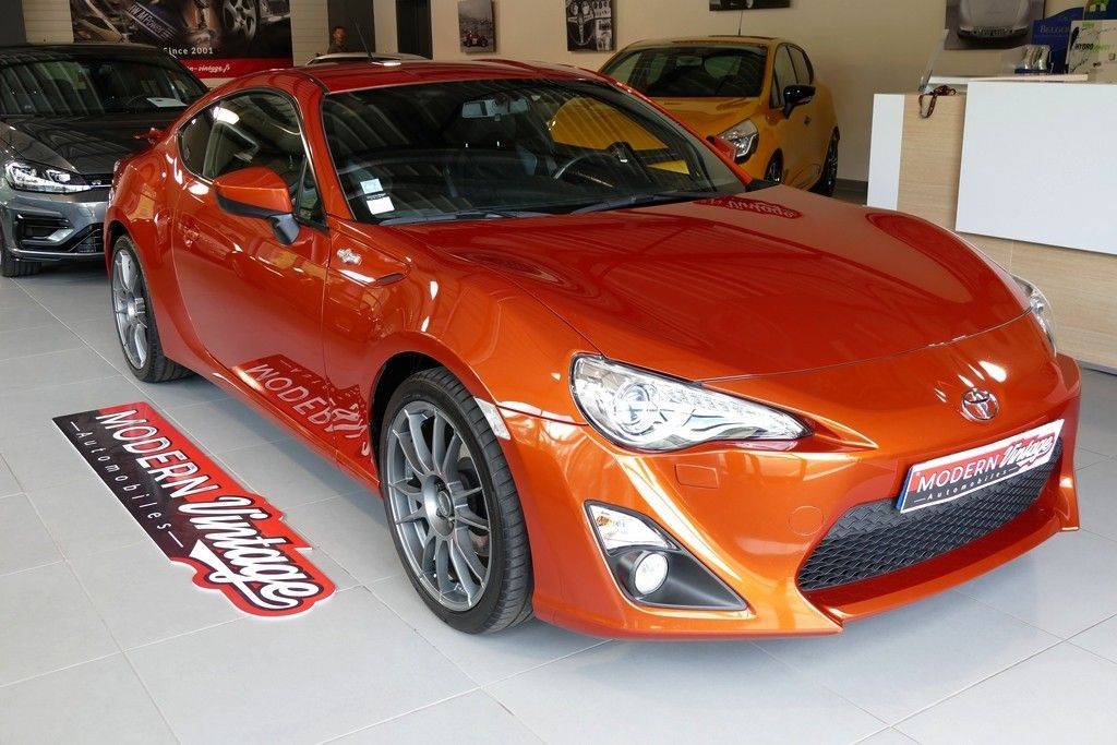 Toyota GT86 2.0 D-4S 200cv 17