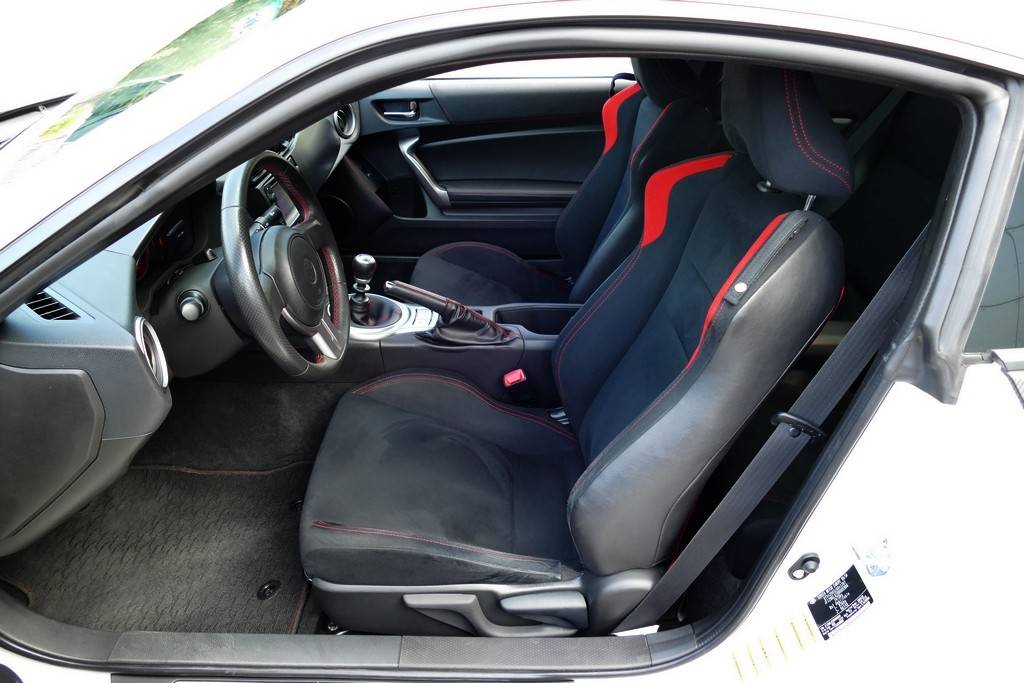 Toyota GT86 2.0 D-4S 200cv Pack Aéro 18