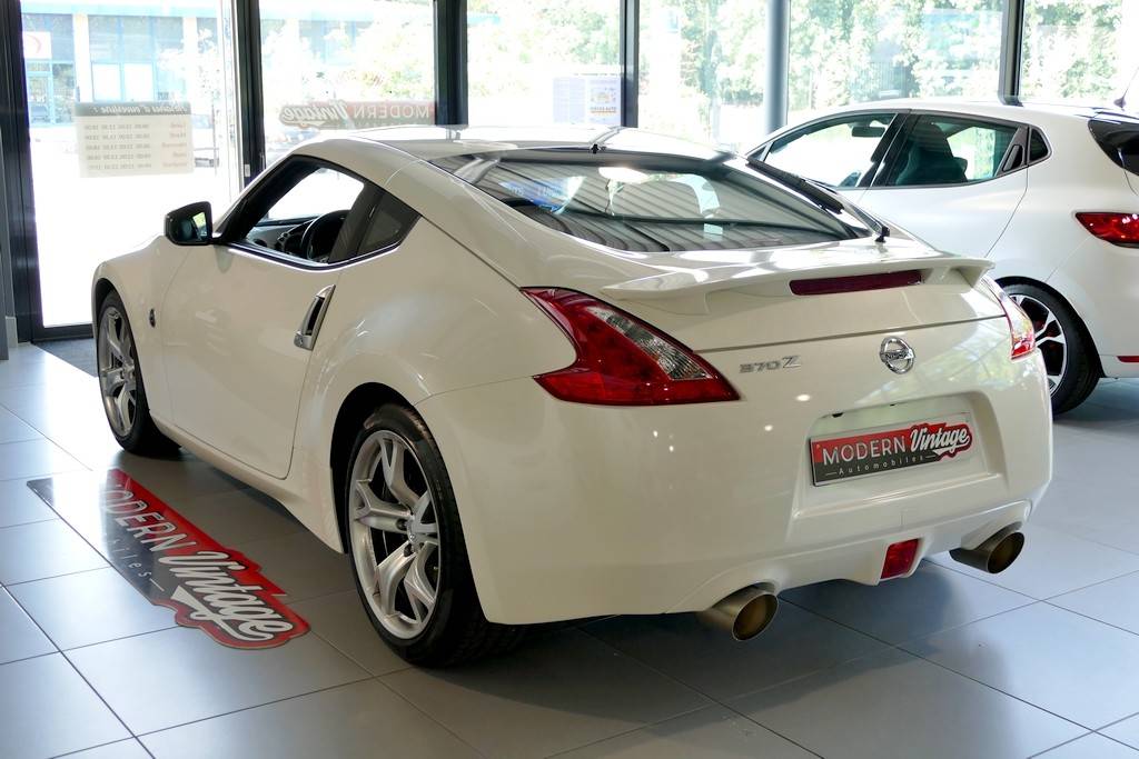 Nissan 370Z 3.7 V6 328cv Pack BVA 7 11