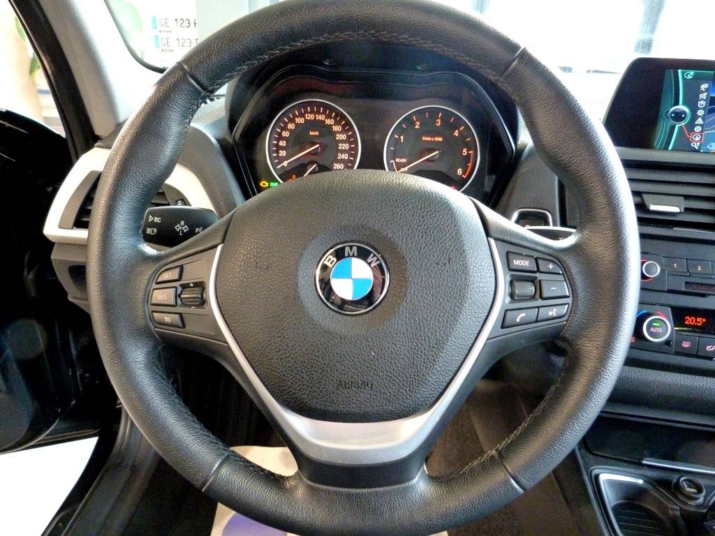 BMW 118dA 5 portes 143cv Xen/GPS 8