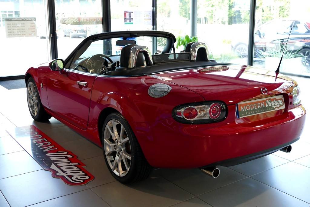 Mazda MX-5 3rd Generation 2.0 160 13