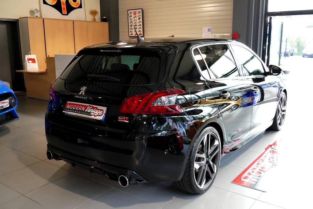 Peugeot 308 GTI 1.6 THP 270 Facelift 18