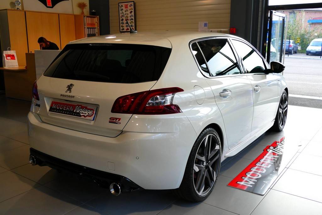 Peugeot 308 GTi 1.6 THP 270 by Peugeot Sport 17