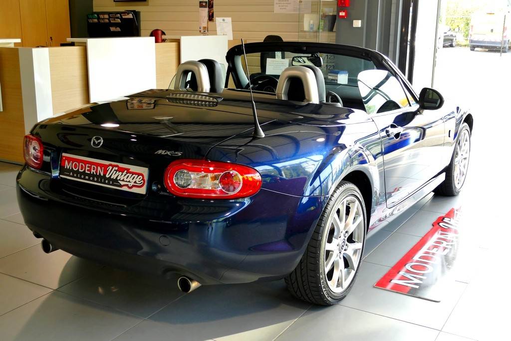 Mazda MX-5 NCFL 1.8 126 Roadster Coupe Sendo 17