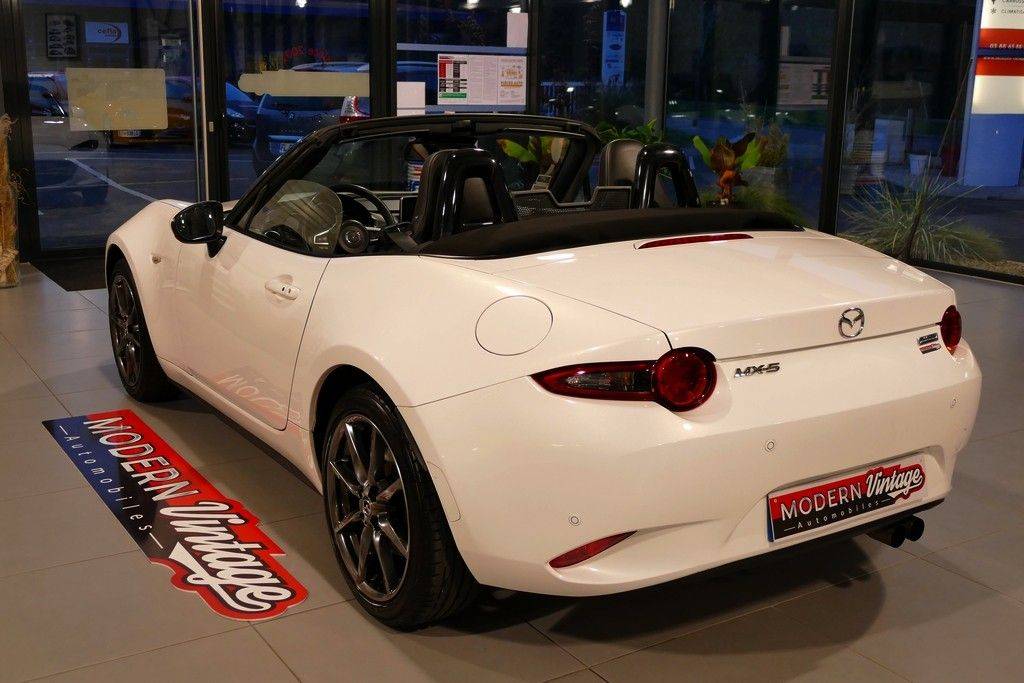 Mazda MX-5 ND Roadster 2.0 160 Selection 14