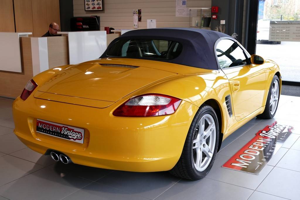 Porsche Boxster 987 2.7 239cv 18