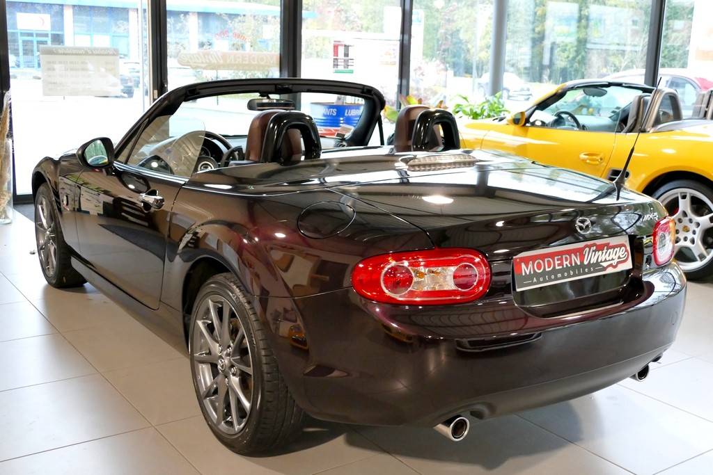 Mazda MX-5 1.8 126 Roadster Coupe Hamaki 13