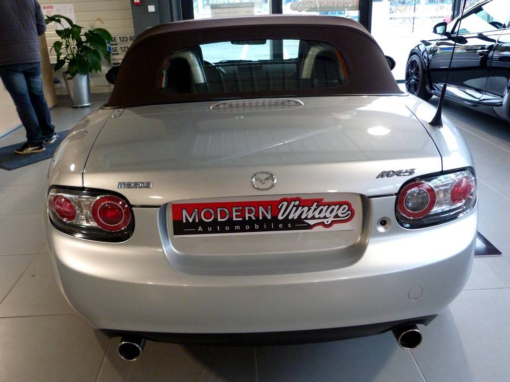 Mazda MX-5 Roadster 2.0 160 Niseko 13