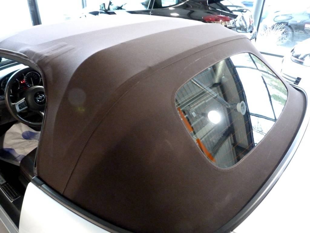 Mazda MX-5 Roadster 2.0 160 Niseko 15