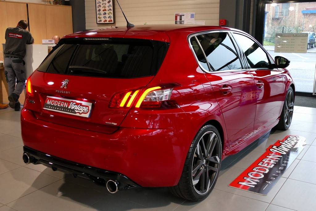 Peugeot 308 GTI 1.6 THP 270cv 14