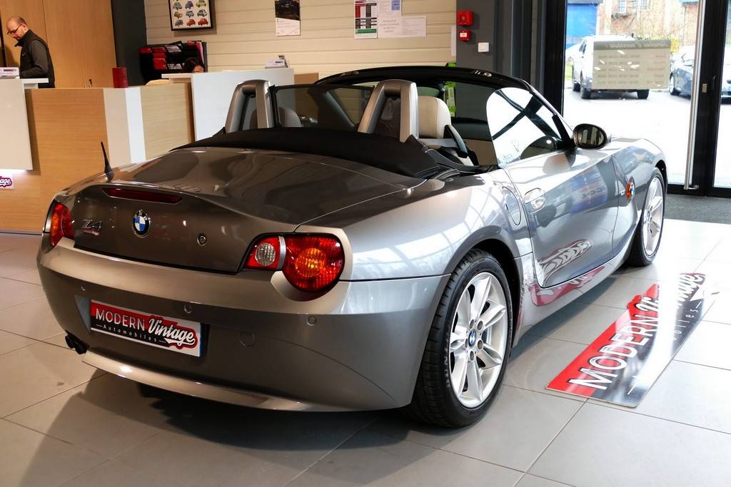 BMW Z4 Roadster 2.5i 192cv 16