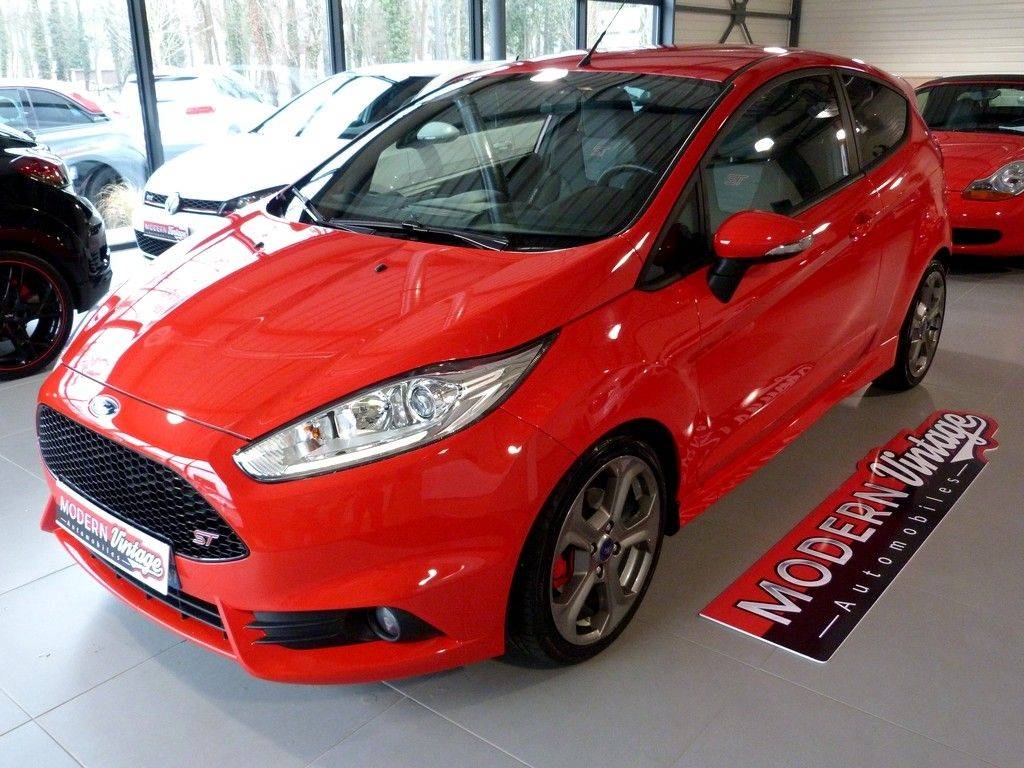 Ford Fiesta ST 1.6 182cv 3