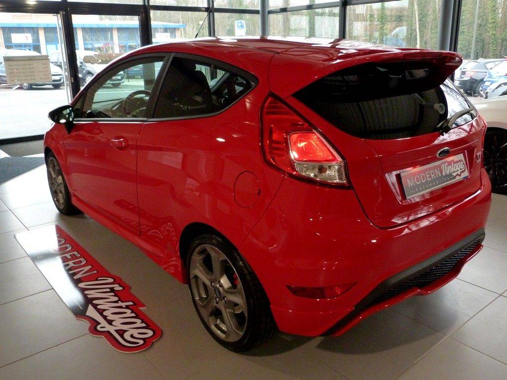 Ford Fiesta ST 1.6 182cv 13