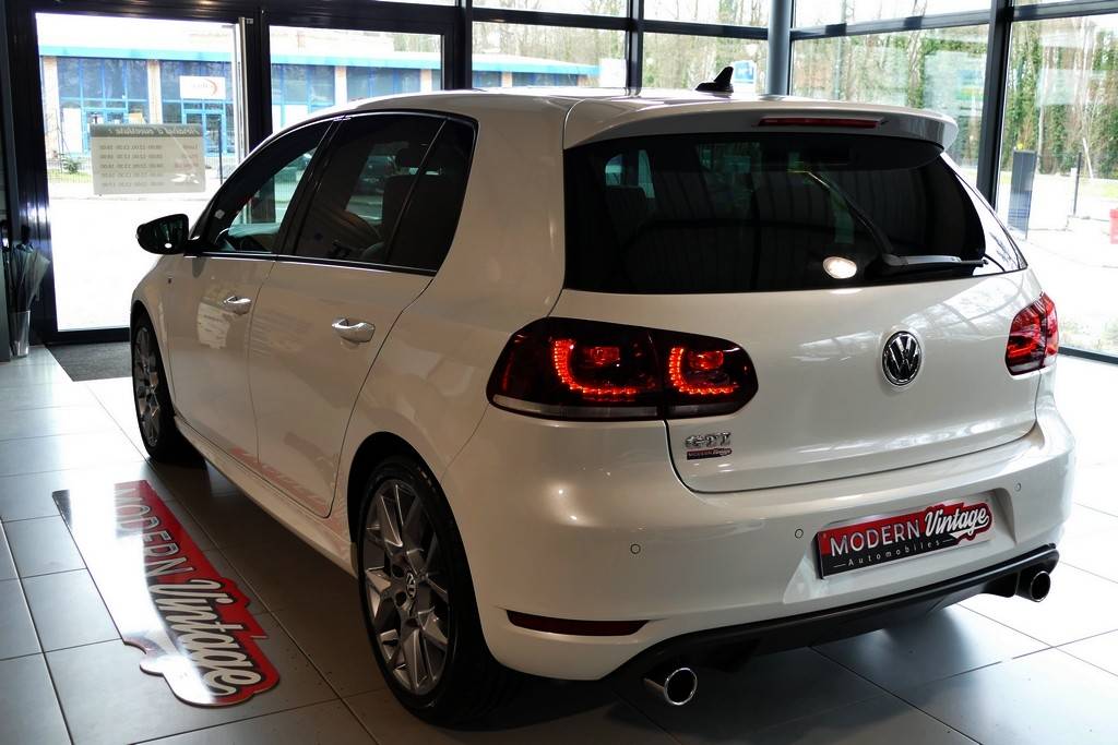 Volkswagen Golf VI GTI Edition 35 235cv 13