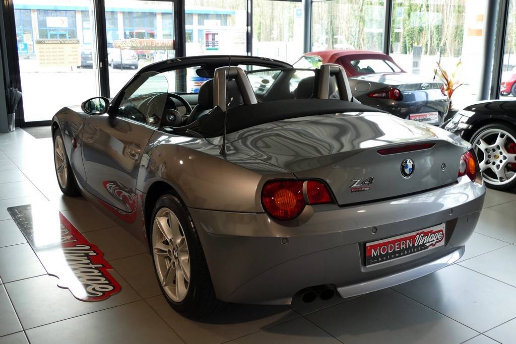 BMW Z4 Roadster 3.0i 231cv 12