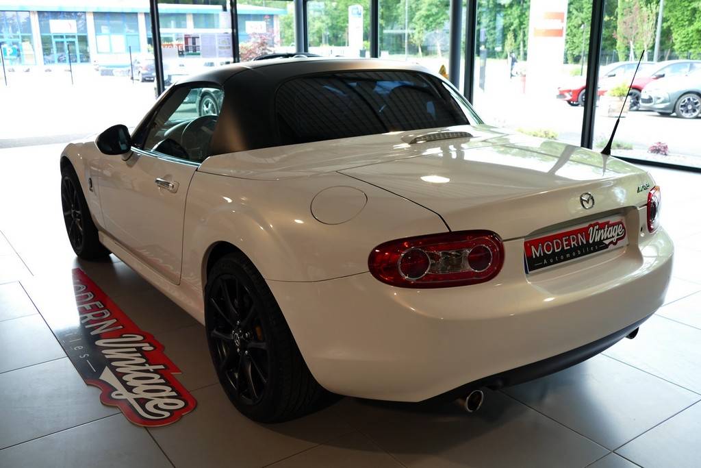 Mazda MX-5 2.0 160cv Roadster Coupe Sportline 13