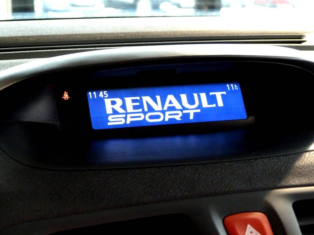 Renault Megane 3 RS Trophy 265 N°397 8
