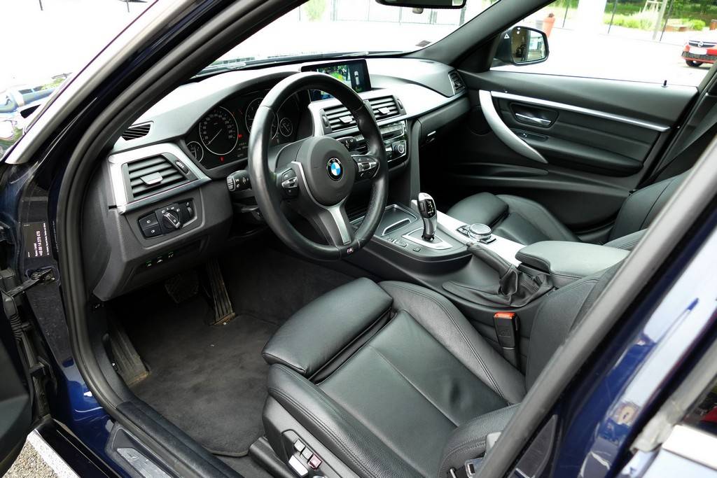 BMW 330d xDrive Touring F31 258cv Sportline BVA8 23