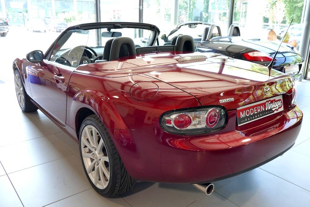 Mazda MX-5 Roadster Coupe 2.0 160 5