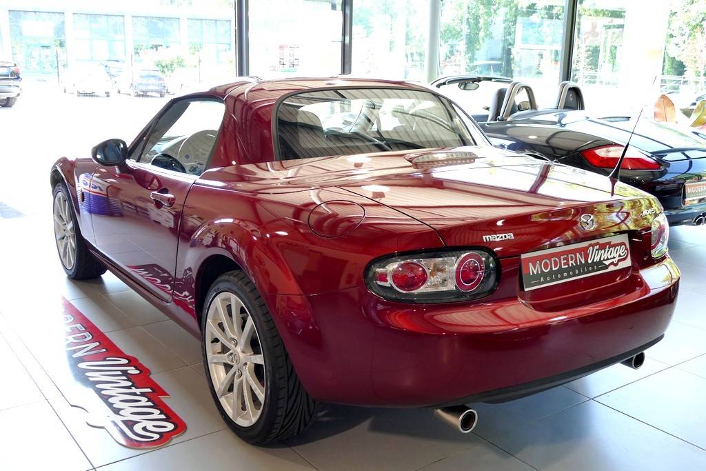 Mazda MX-5 Roadster Coupe 2.0 160 7