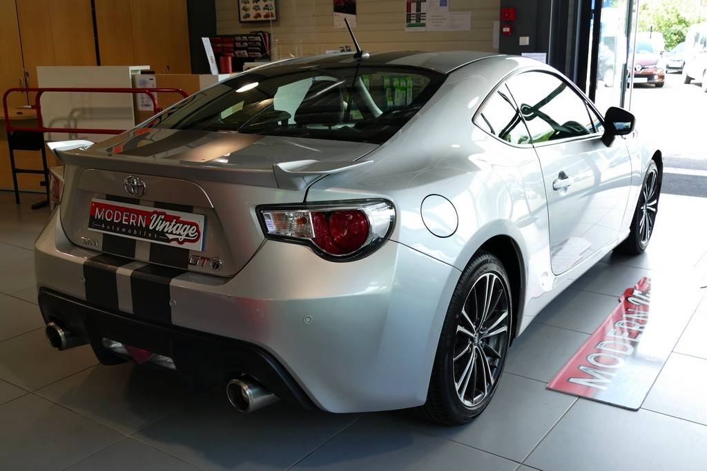 Toyota GT86 2.0 D-4S 200cv 13