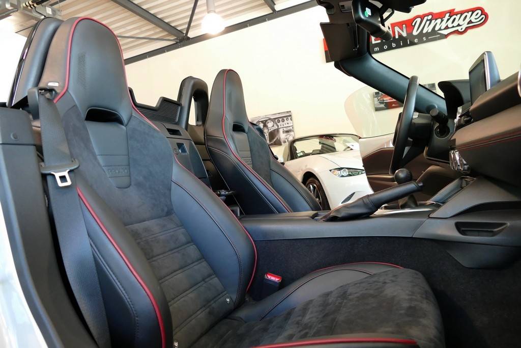 Mazda MX-5 ND 2.0 160 Roadster Selection Recaro 4