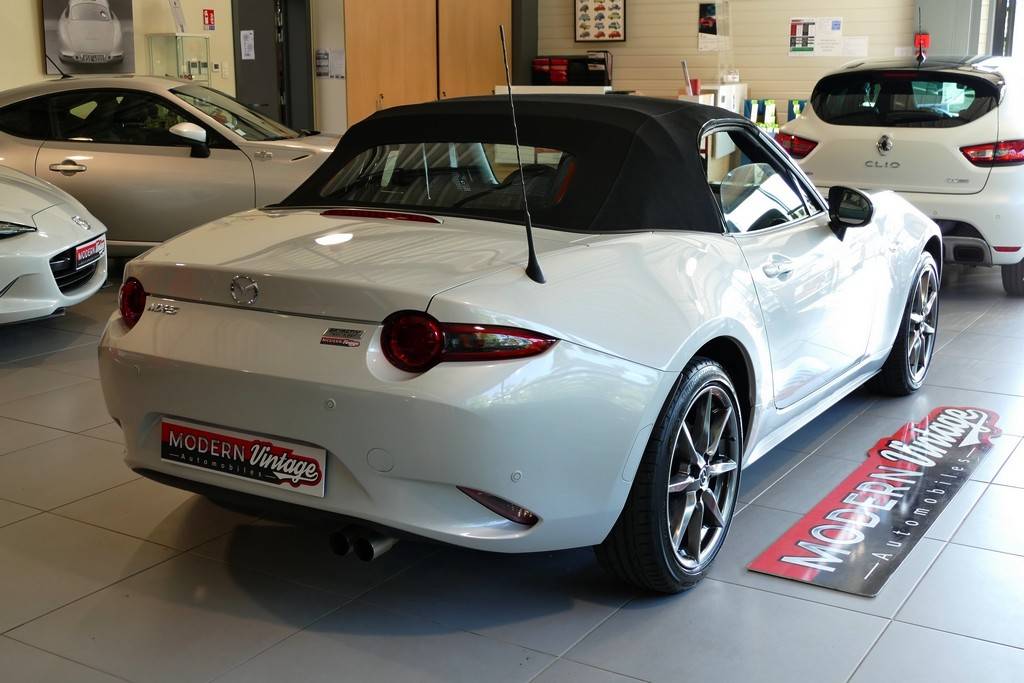 Mazda MX-5 ND 2.0 160 Roadster Selection Recaro 11