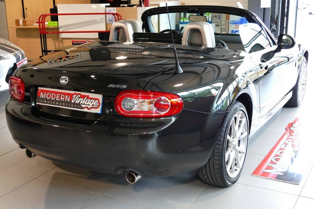 Mazda MX-5 Roadster Coupe 1.8 126cv Kaminari 10