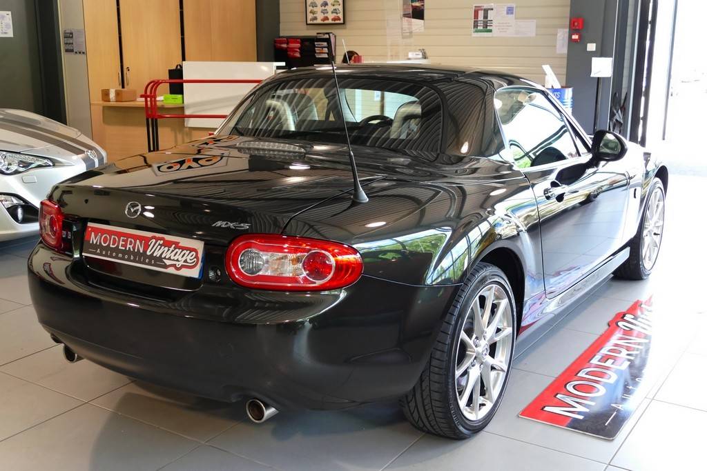 Mazda MX-5 Roadster Coupe 1.8 126cv Kaminari 12