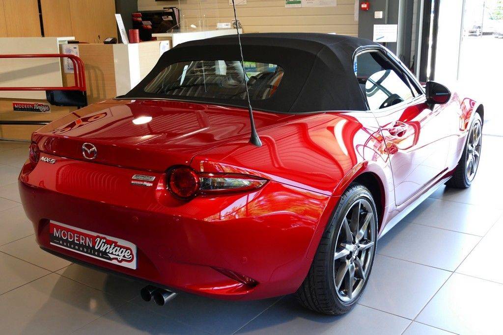 Mazda MX-5 ND 2.0 160 Roadster Selection Recaro 10