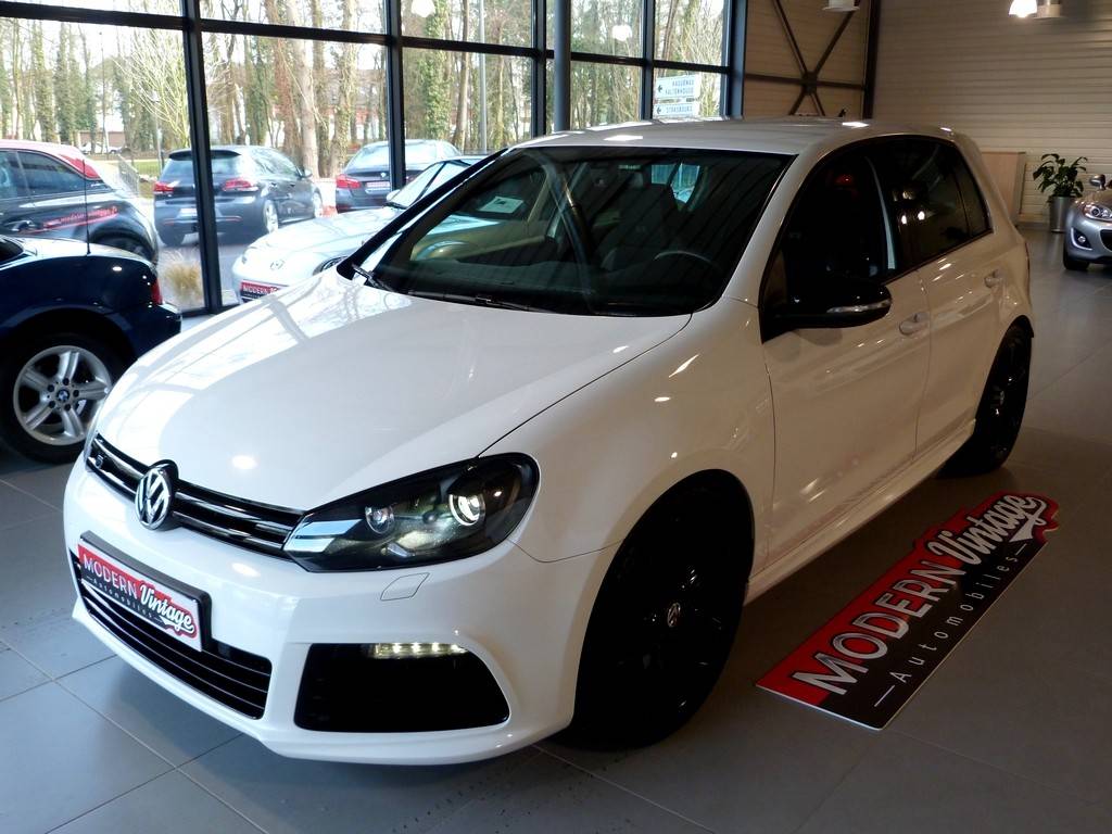 Volkswagen Golf R 2.0 270cv 4Motion 3